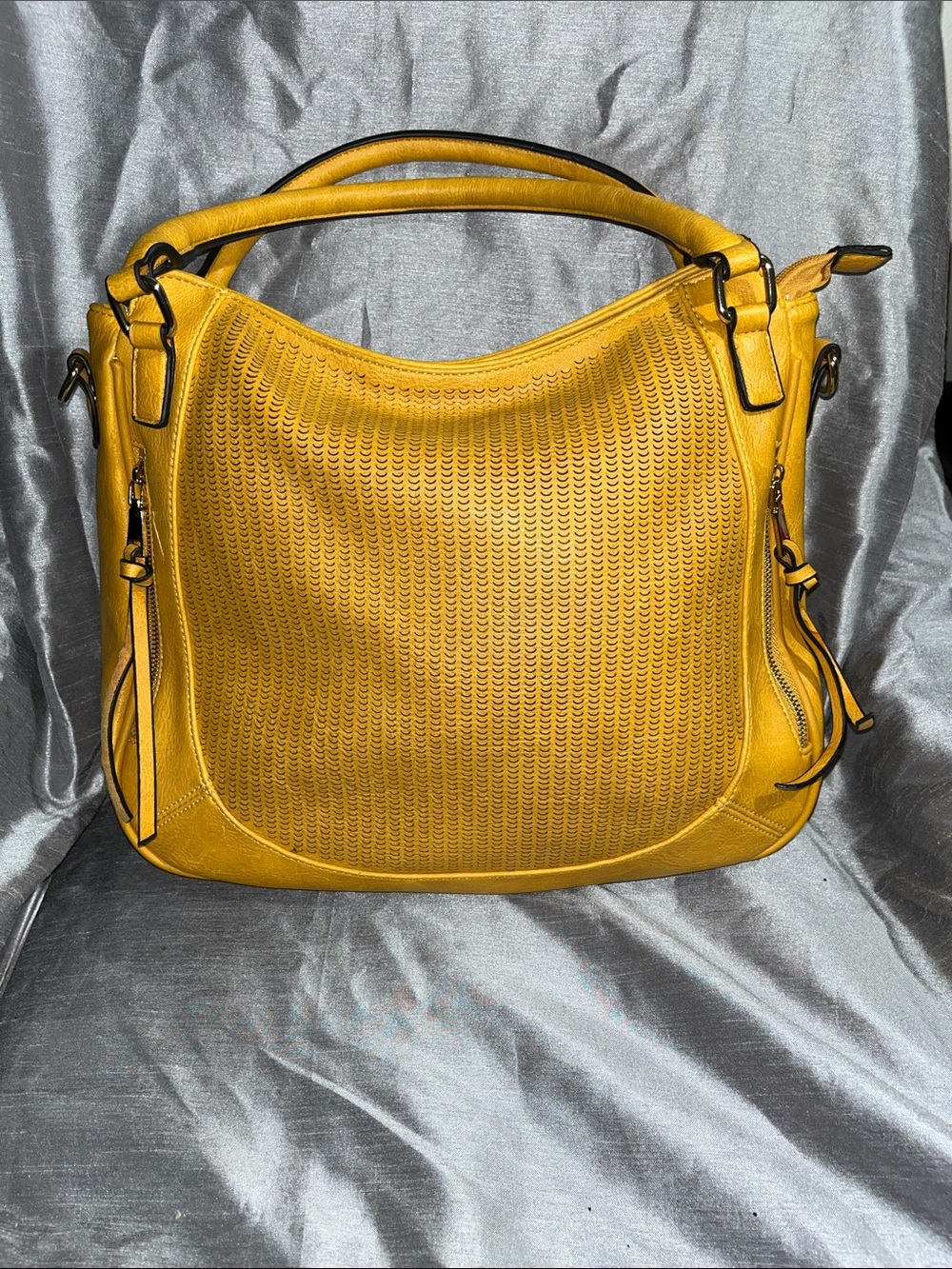 Urban Expressions Fairton Purse